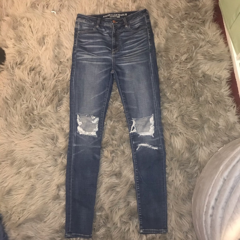 american eagle blue distressed skinny jeans